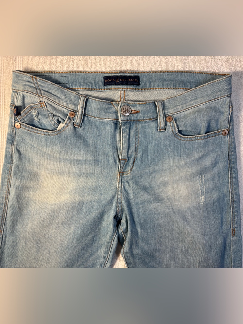 Rock & Republic Berlin Jeans 12M Rhinestone Pocket Bling Blue Denim Y2K Style.